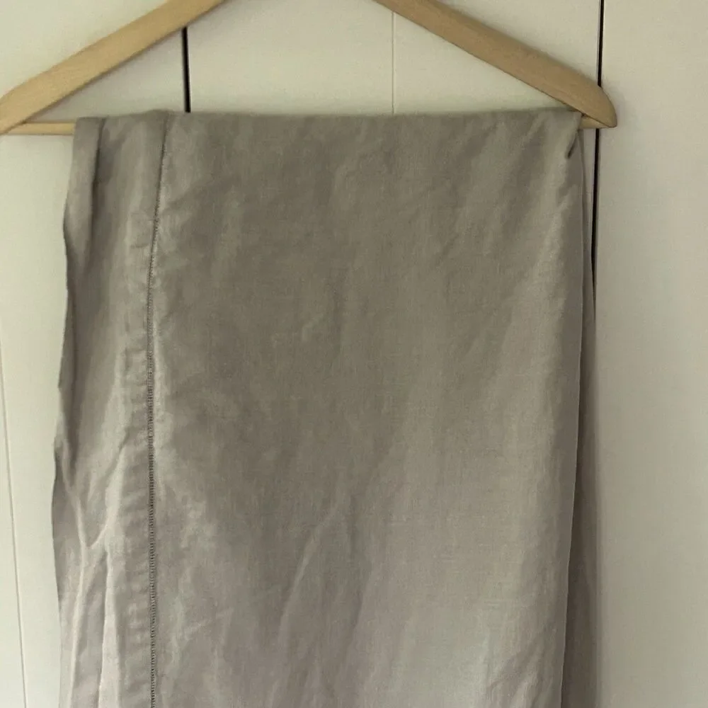 Sferra ? Linen Tablecloth Grey 62